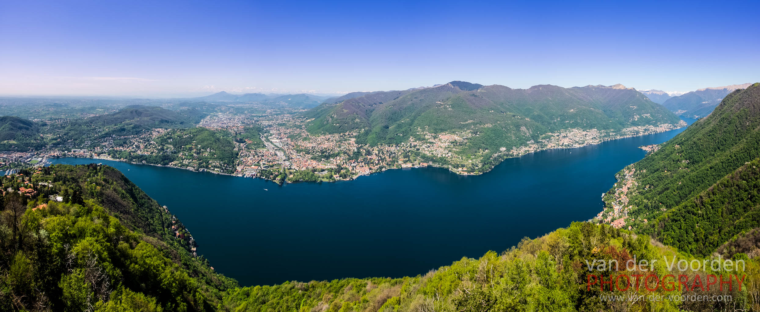 View from Faro VoltianLake Como, ItalyZur Foto-Galerie: http: