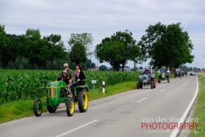 Auf dem Weg zum Oldtimer Treffen