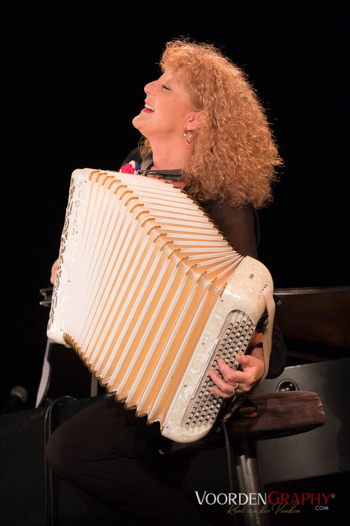 2016 Joana und Susanne Back - "Plaisir d'Amour - aber nicht nur "; Stargast: Lydie Auvray @ Capitol Mannheim