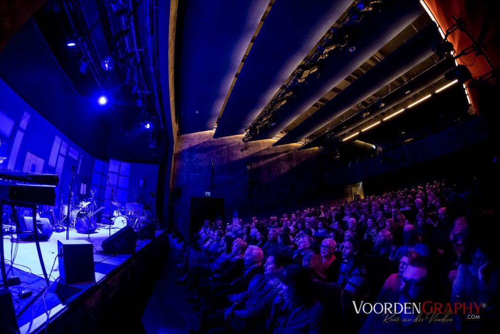 2017 Edo Zanki präsentiert - Playing for HOPE e.V. @ Kammertheater Karlsruhe