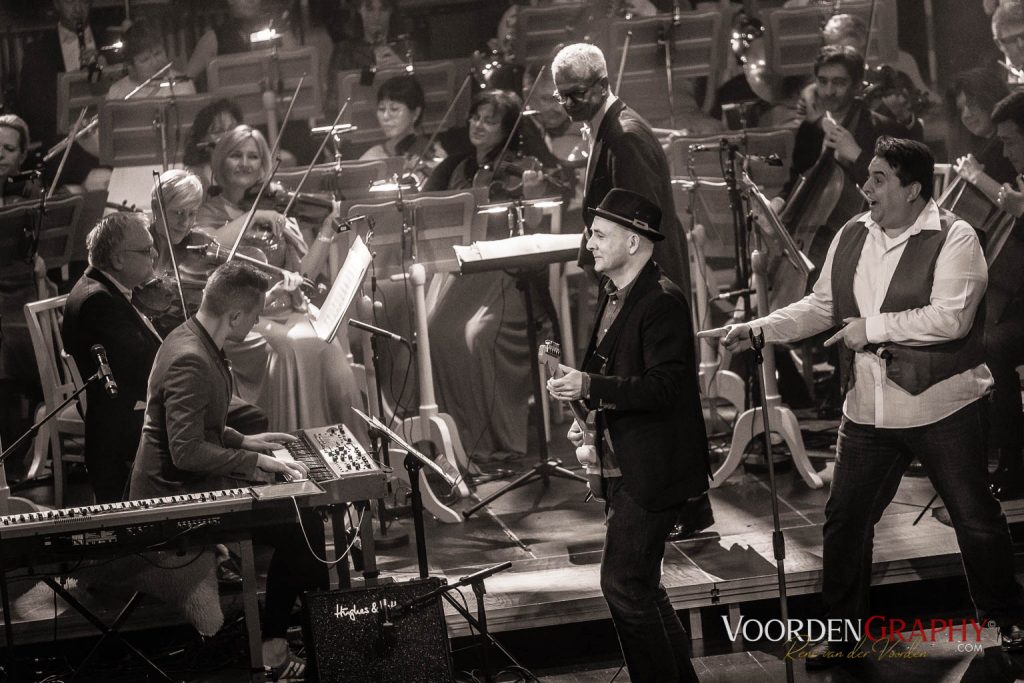 2018 Philharmonic Wonders - Freddy Wonder Combo und Frankfurter Sinfoniker @ Schlosstheater Schwetzingen

Foto: van-der-voorden.com