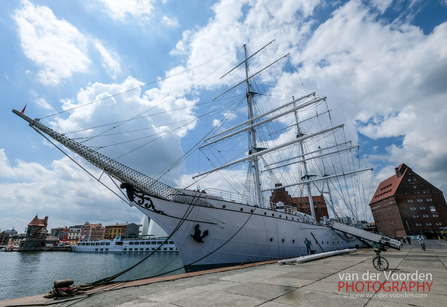 Gorch Fock 1 im Hafen von Stralsund