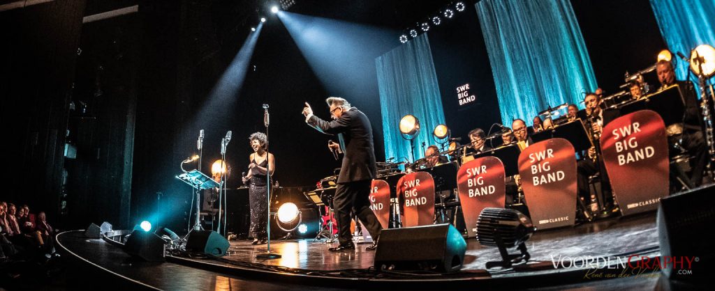 SWR Big Band & Götz Alsmann feat. Fola Dada