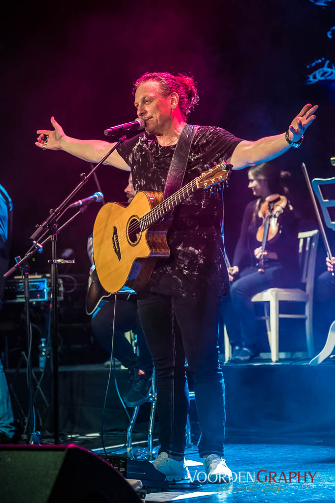 2019 Ullmann Unplugged mit Streichern & Gästen @ Rokoko-Theater Schwetzingen