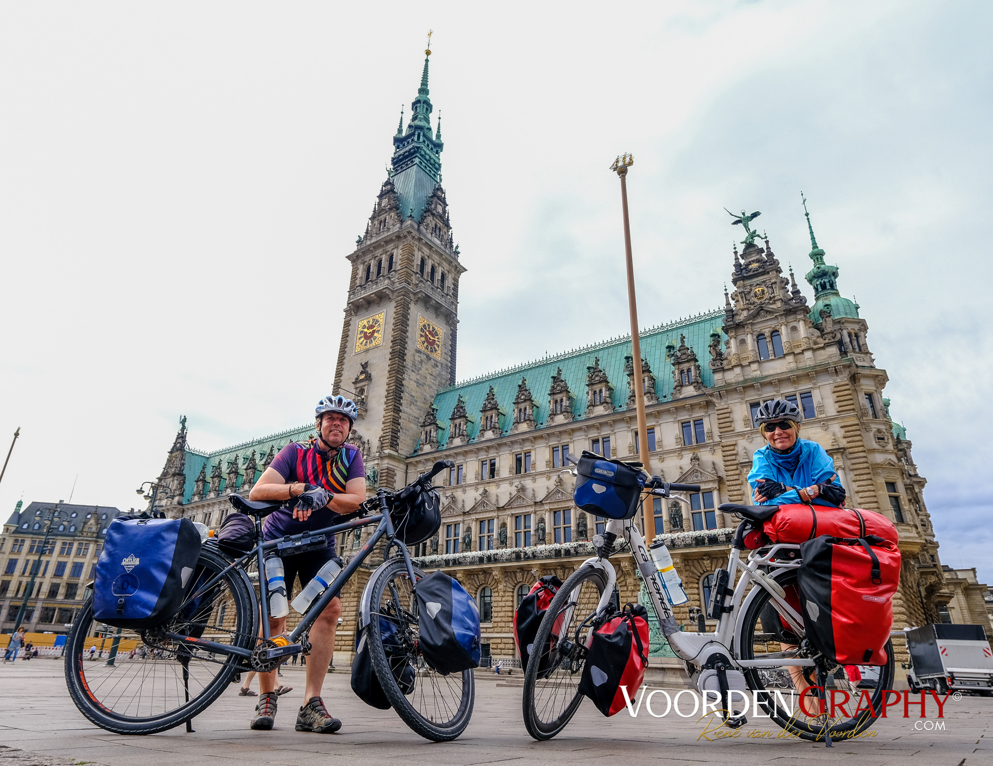Zwischenziel Rathaus Hamburg