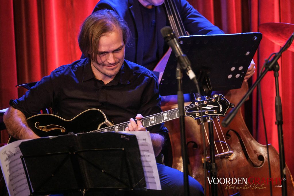 2023 Stephan Völker & Acoustic Chamber Orchestra @ Burg-Lichtspiele Ginsheim-Gustavsburg