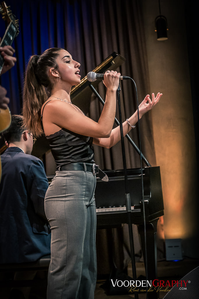 2024 Paula Bilá with The LEANING IN @ Ella & Louis Mannheim